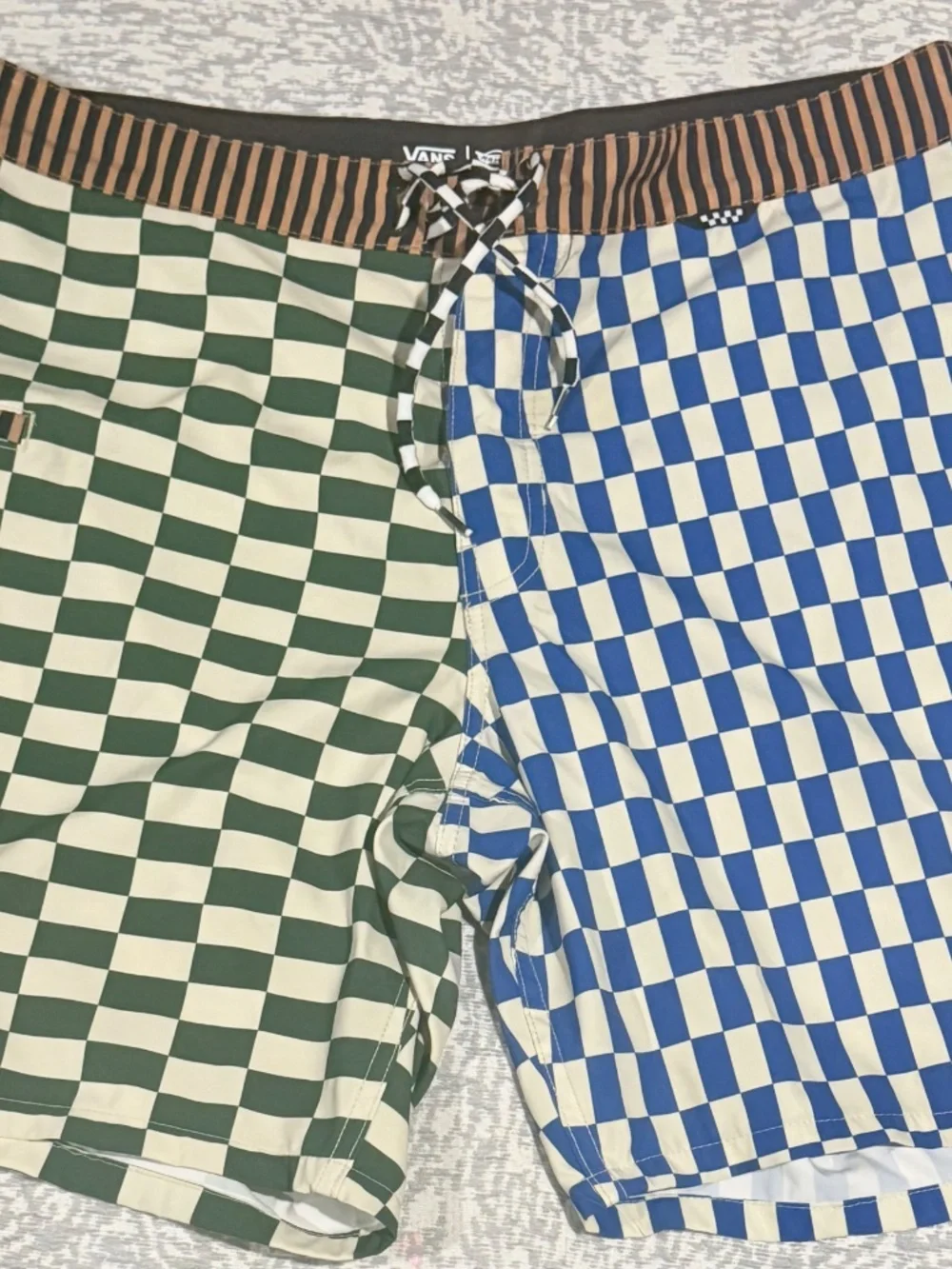Vans x Mami Wata The Daily Boardshorts Size 36 XL
